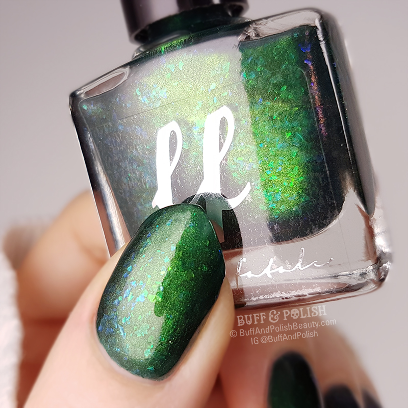 Onibaba – Femme Fatale COTM, Sept 2018 – Bottle and Swatch Close Up